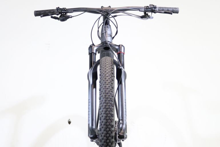 Used Trek E-Caliber 9.6 2022 2022 Mountainbike, Light Gray, 29 — image 4 of 5