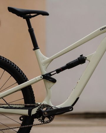 Used Cannondale Habit 4 2025 Mountainbike, White — image 3 of 3