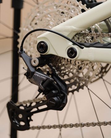 Used Cannondale Habit 4 2025 Mountainbike, White — image 2 of 3