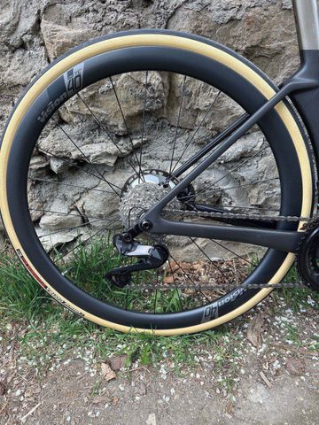 fuji kasane 1.3 2024 Road & Gravel d'occasion — image 4 sur 8