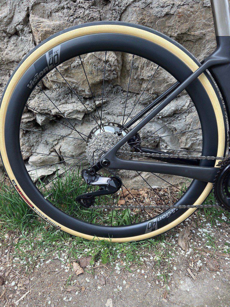 Brugt fuji kasane 1.3 2024 Road & Gravel — billede 4 af 8