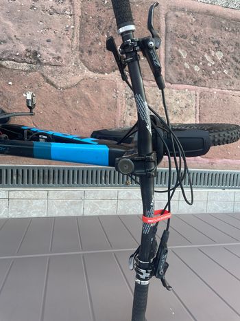 Used Trek Remedy 7 27.5 2018 2018 Mountainbike, Black, 27.5 — image 9 of 9