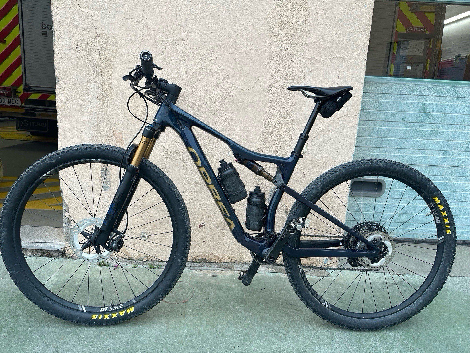 Orbea Oiz M Pro Tr 2022 Orbea Oiz M10 TR Anthracite Glitter/Black