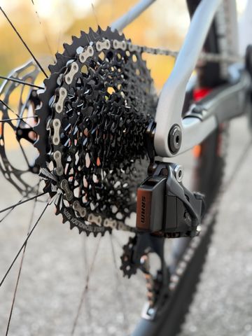 Brugt Santa Cruz BLUR X01 TR / Carbon CC 2024 2024 Mountainbike — billede 18 af 26
