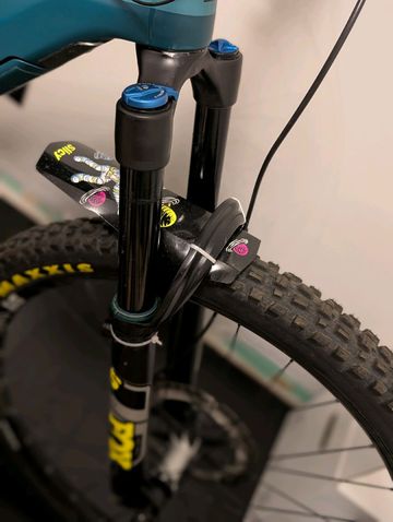 Tweedehands Canyon Spectral:ON CF 8 2021 2021 Mountainbike — afbeelding 2 van 7