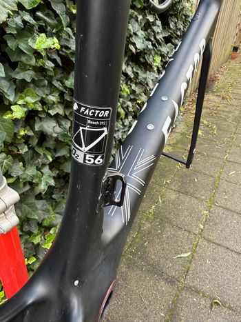 Used Factor O2 Disk Frameset - size 56 Frameset 2021 Road & Gravel, Black — image 3 of 15