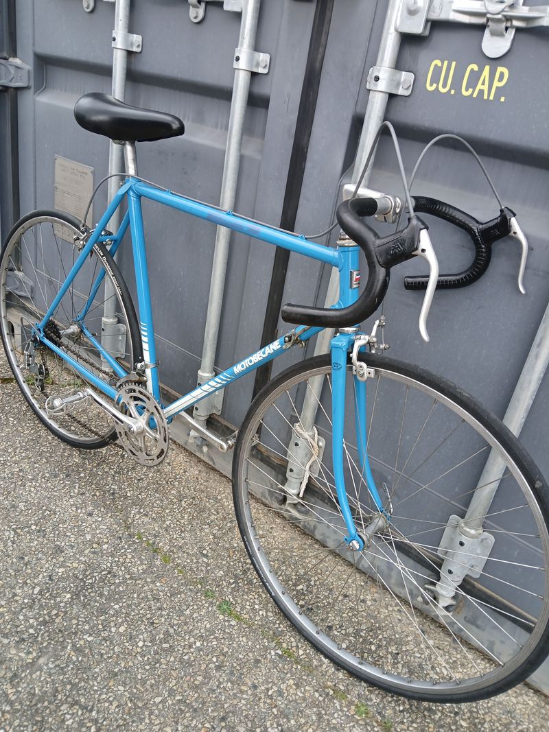 Used Motobecane road 1975 Road & Gravel, Blue — image 8 of 9