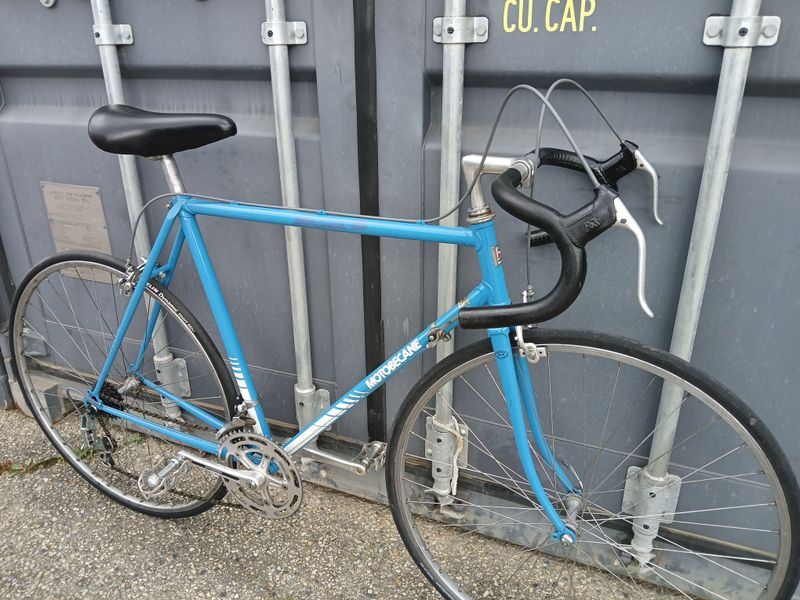 Used Motobecane road 1975 Road & Gravel, Blue — image 2 of 9