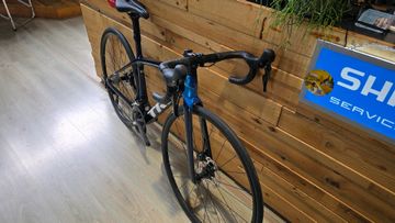 Brugt Trek Émonda SL 5 Disc 2022 2022 Road & Gravel — billede 3 af 3
