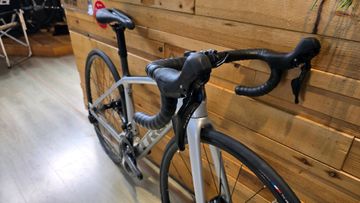 Brugt Trek Émonda SL 5 Disc 2022 2022 Road & Gravel — billede 3 af 3