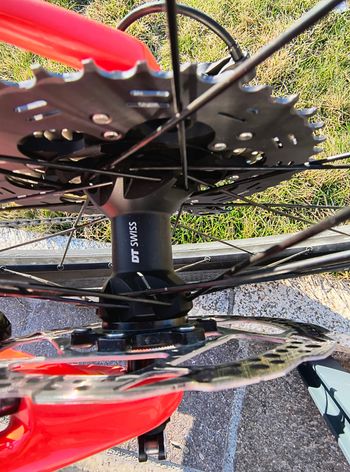 Focus Raven 2021 Mountainbike usato, Rosso — immagine 7 di 9