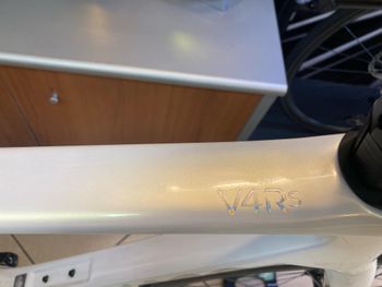 Used Colnago V4Rs Disc Shimano Dura Ace Di2 2024 Road & Gravel, White — image 8 of 9