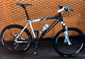 Gebrauchtes Orbea Satellite 2012 Mountainbike, Weiß — Bild 1 von 3