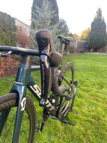 Scott Addict RC Pro 2024 Road & Gravel usato, Blu — immagine 10 di 10