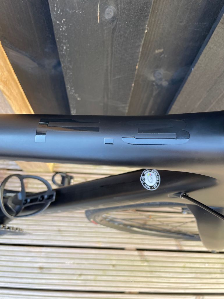 Used Storck Fascenario.3 Comp Disc Ultegra 2x11 2024 2024 Road & Gravel — image 5 of 7