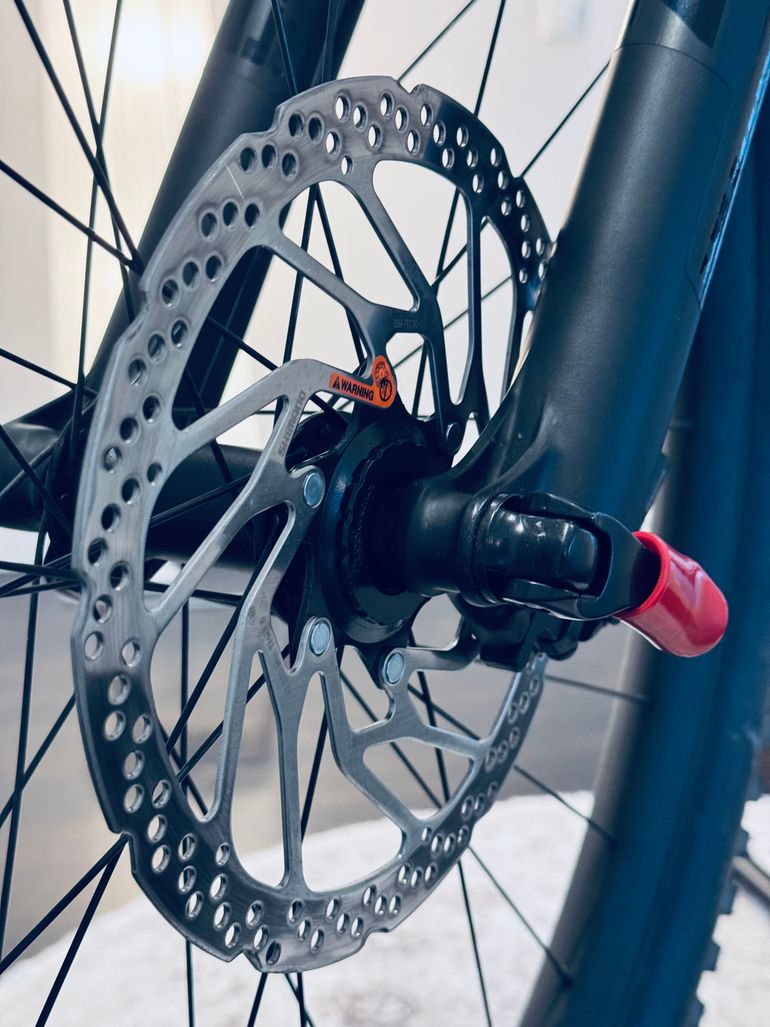 Scott Genius 940 2024 2024 Mountainbike usato, Grigio chiaro — immagine 13 di 21
