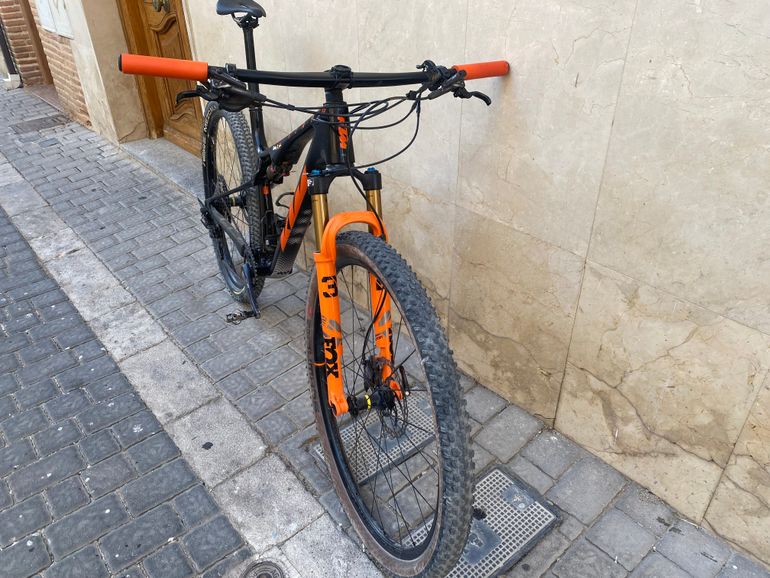 Used KTM SCARP MASTER 2022 2022 Mountainbike, Black, 29 — image 6 of 6