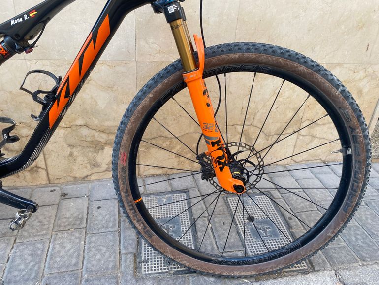 Used KTM SCARP MASTER 2022 2022 Mountainbike, Black, 29 — image 5 of 6