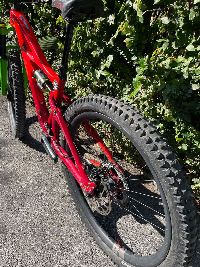 Used Ibis HD4 Small 2020 Mountainbike, Red — image 7 of 9
