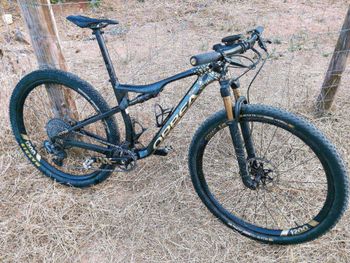 Gebrauchtes Orbea OIZ M LTD 2022 2022 Mountainbike, Schwarz, 29 — Bild 5 von 6