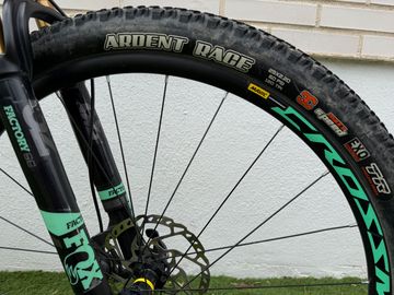 Gebrauchtes Orbea ALMA M15 2019 2019 Mountainbike, Grün, 29 — Bild 4 von 5