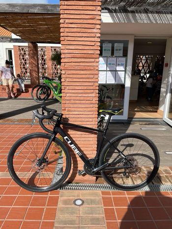 Used CUBE ATTAIN RACE 2024 2024 Road & Gravel, Schwarz — image 12 of 14