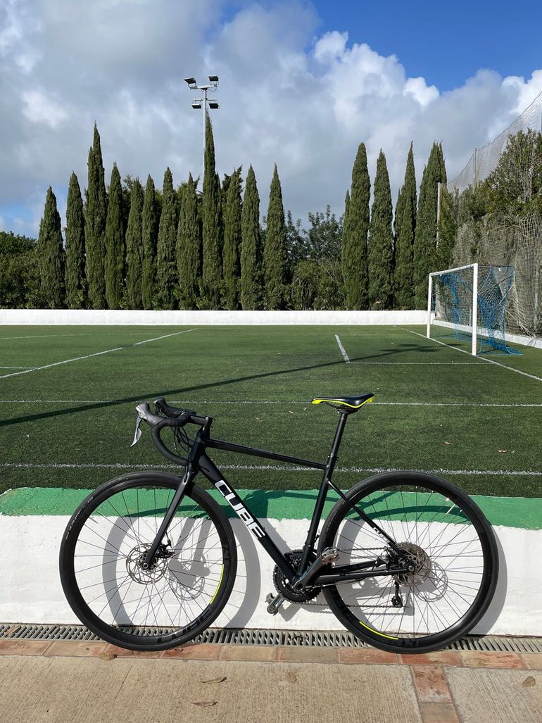 Used CUBE ATTAIN RACE 2024 2024 Road & Gravel, Schwarz — image 13 of 14
