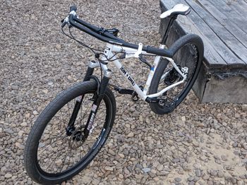 Used On-One Inbred 2015 Mountainbike, White — image 9 of 9