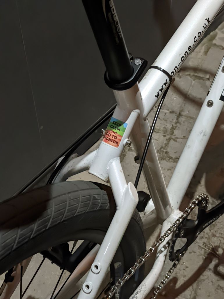 Used On-One Inbred 2015 Mountainbike, White — image 8 of 9