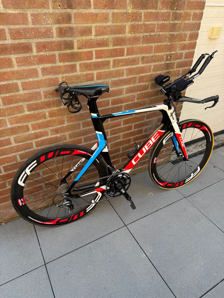 Gebrauchtes CUBE aerium C:62 Race 2016 2016 Road & Gravel, Weiß — Bild 1 von 4