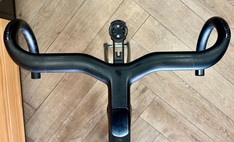 Scott Addict RC 30 2024 Frameset 2024 Road & Gravel usato, Grigio chiaro — immagine 7 di 9
