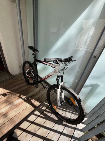 Used Scott Aspect 90 2012 Mountainbike, Red — image 2 of 3