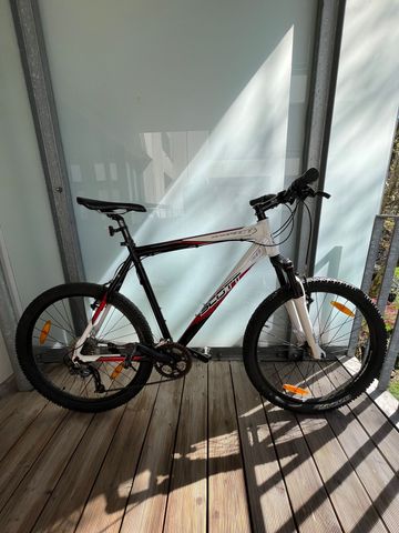 Used Scott Aspect 90 2012 Mountainbike, Red — image 1 of 3