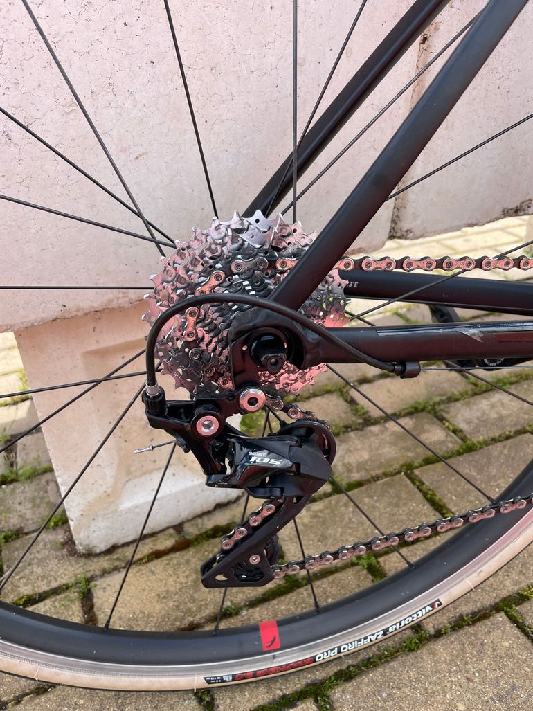 Used Van rysel EDR AF Road Bike, - 105 2021 2021 Road & Gravel, Black — image 4 of 8