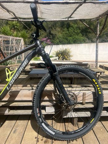 Used Lapierre ZESTY AM FIT 4.0 2020 2020 Mountainbike, Light Gray, 27.5, 29 — image 5 of 7