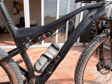 Used Orbea OIZ M50 2019 2019 Mountainbike, Black, 27.5, 29 — image 4 of 7