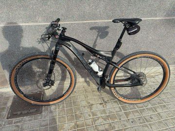 Used Orbea OIZ M50 2019 2019 Mountainbike, Black, 27.5, 29 — image 7 of 7