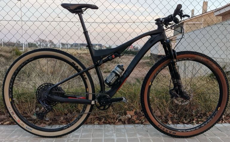 bicycle oiz m50 2017