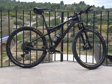 Used Orbea OIZ M50 2019 2019 Mountainbike, Black, 27.5, 29 — image 2 of 7