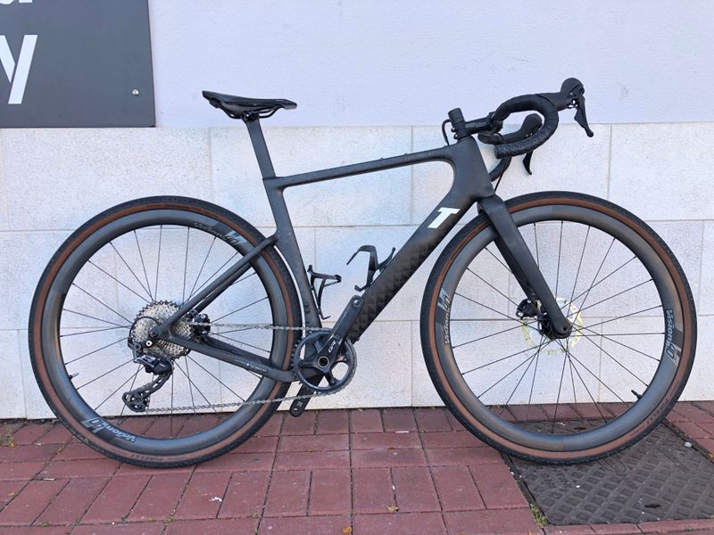 Tweedehands 3T Racemax italia 2024 Road & Gravel