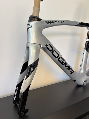 Used Pinarello Dogma F Frameset 2024 Road & Gravel, Light Gray — image 3 of 9