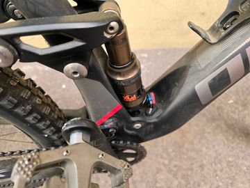 Used Olympia F1x 2022 Mountainbike, Black — image 4 of 6