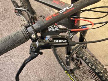 Used Olympia F1x 2022 Mountainbike, Black — image 2 of 6