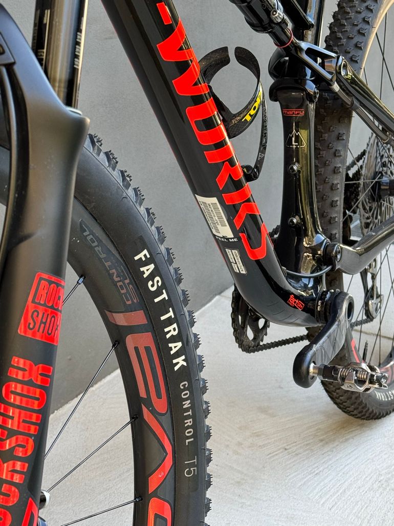 Used Specialized Men's S-Works Epic 2019 2019 Mountainbike, Black, 29 — image 9 of 11