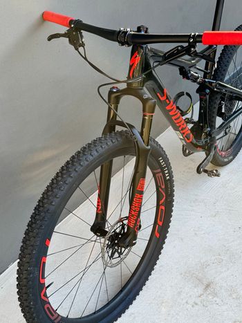 Used Specialized Men's S-Works Epic 2019 2019 Mountainbike, Black, 29 — image 11 of 11