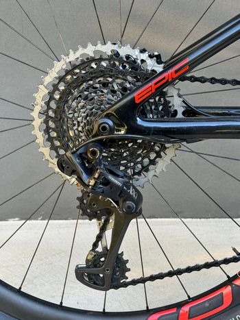Used Specialized Men's S-Works Epic 2019 2019 Mountainbike, Black, 29 — image 8 of 11