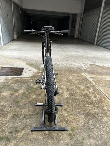 Used Trek Procaliber 9.7 2024 2024 Mountainbike, White, 29 — image 9 of 9