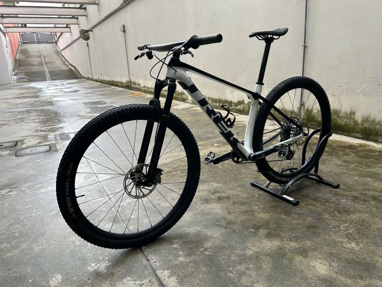 Used Trek Procaliber 9.7 2024 2024 Mountainbike, White, 29 — image 7 of 9