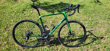Tweedehands Focus BICI DA CORSA FOCUS PARALANE 105 11V DISC 56 2019 Road & Gravel