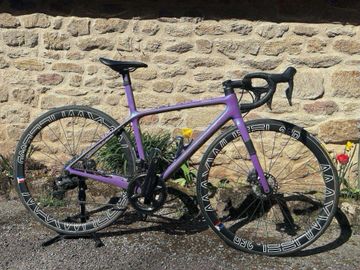Tweedehands Giant TCR ADVANCED SL DISC FF AXS DIGITAL BLURPLE 2024 Road & Gravel